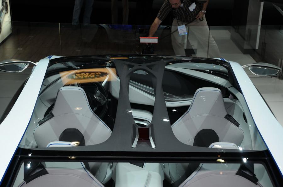  BMW Vision EfficientDynamics Concept 2009 года  (фото 139 из 206)